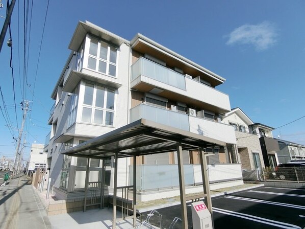 D-room保春院前丁の物件外観写真